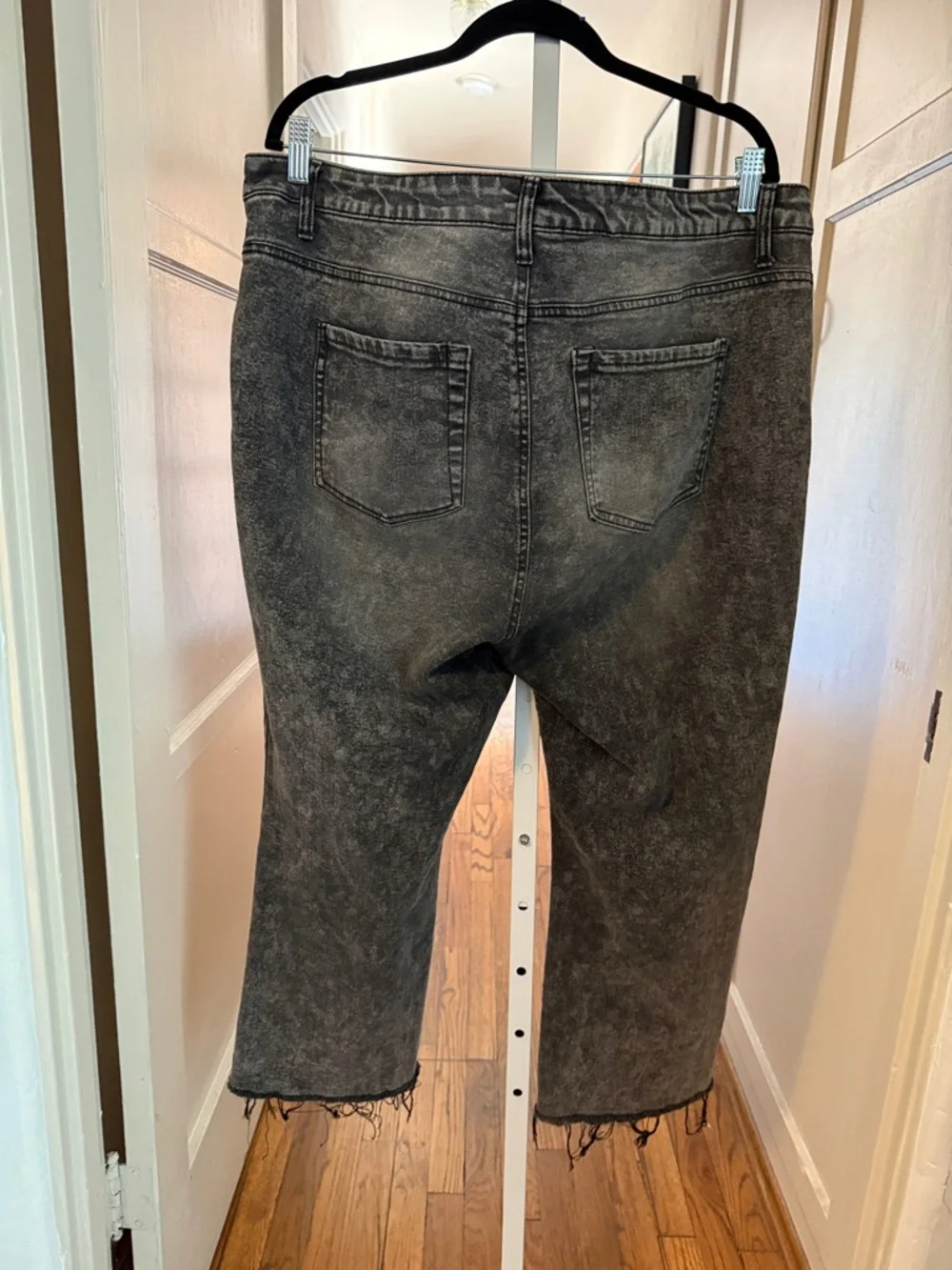 And Now This Black Acid-Wash Jeans - Picture 5 of 6